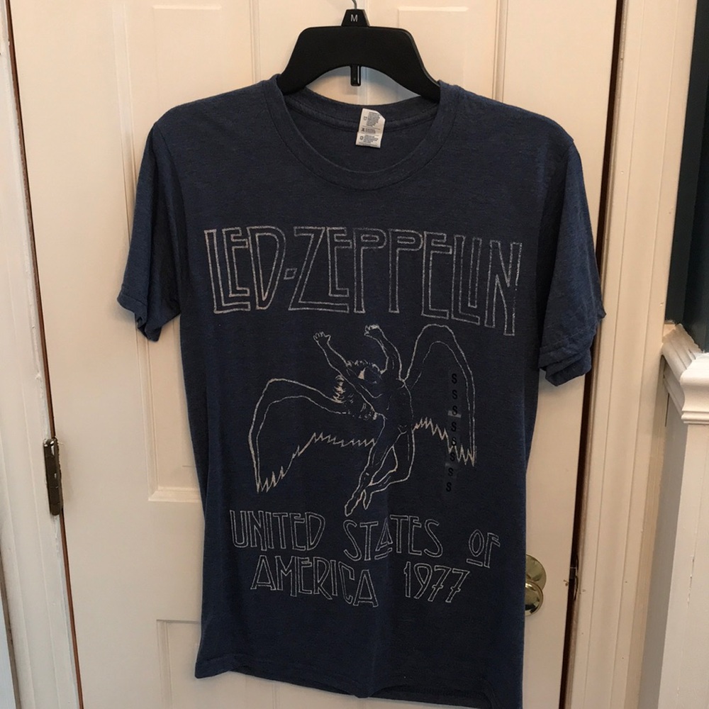 Led Zeppelin t-shirt